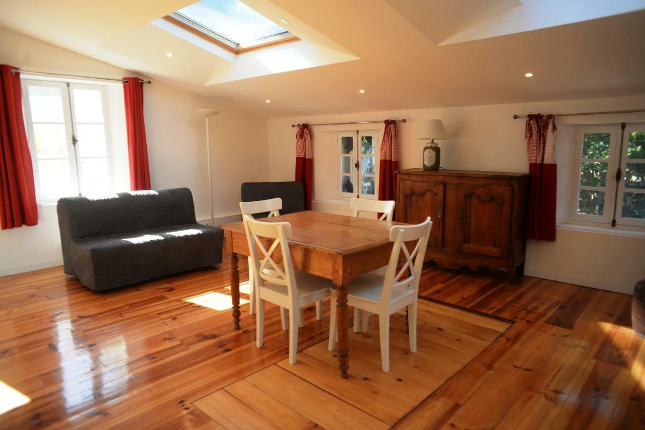Petit Balaguier Apartment ลาแซน-ซูร์-แมร์ ภายนอก รูปภาพ