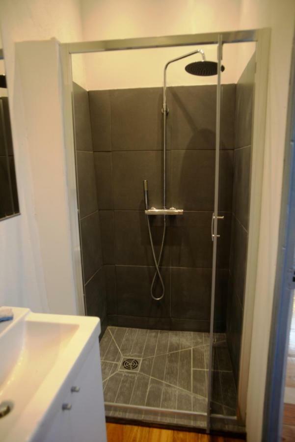 Petit Balaguier Apartment ลาแซน-ซูร์-แมร์ ภายนอก รูปภาพ