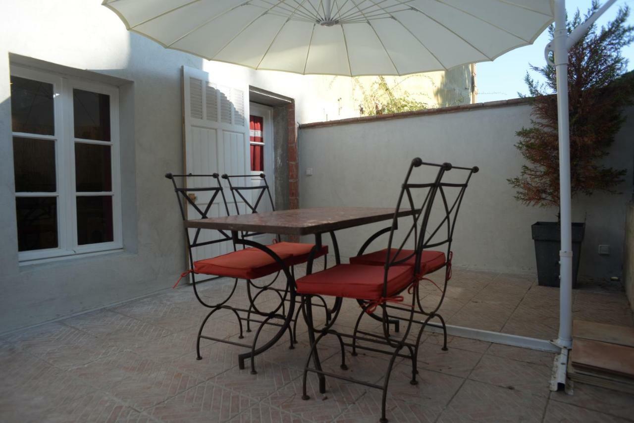Petit Balaguier Apartment ลาแซน-ซูร์-แมร์ ภายนอก รูปภาพ